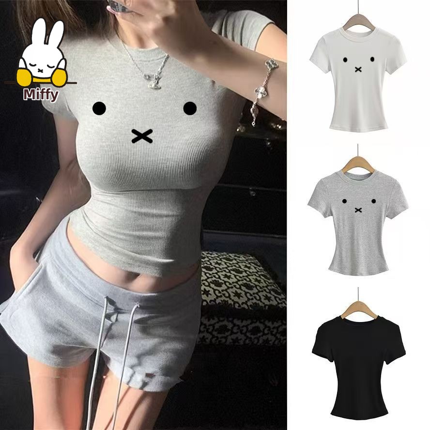 Summer Clothing Places - เสื้อยืดลายมิฟฟี่น่ารัก สไตล์อเมริกันสีเทา ทรงเข้ารูป พิมพ์ลายด้านหน้า แขนสั้น ใส่สบายช่วงฤดูร้อน