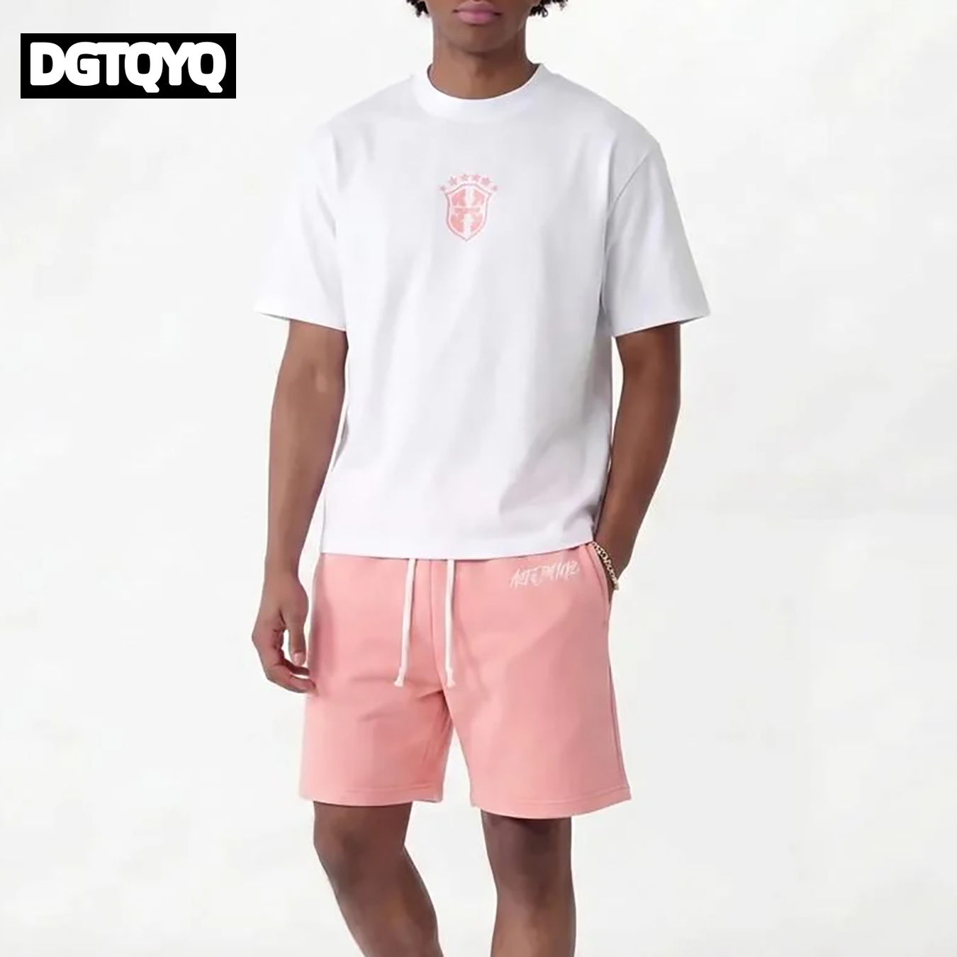 Summer Clothing Women - ชุดเซ็ตเสื้อยืดคอกลมพิมพ์ลายกับกางเกงขาสั้นลำลองปักลายสีชมพูสำหรับผู้หญิง รุ่นใหม่ประจำฤดูร้อน
