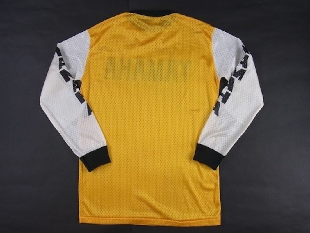 2026 ฤดูร้อนเสื้อยืดสีเหลืองแข - Yellow Summer Clothing บทวิจารณ์และราคา