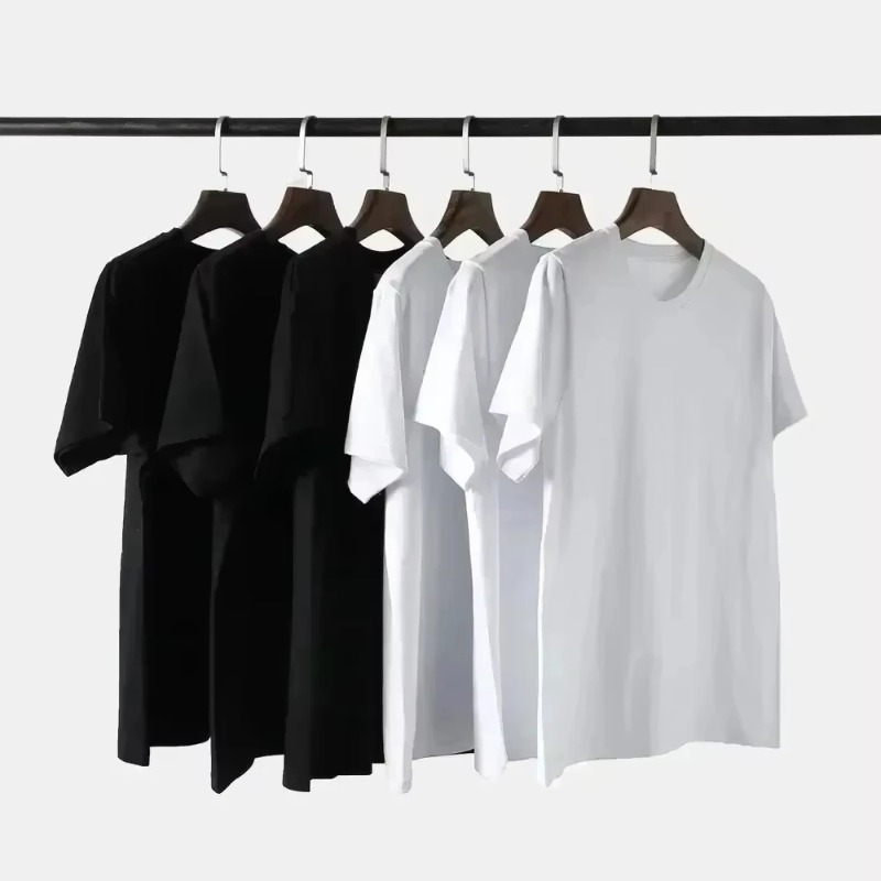 เสื้อยืดแขนสั้นลำลองผู้ชายและผ - Summer Clothing Trends For Men 2026 บทวิจารณ์และราคา